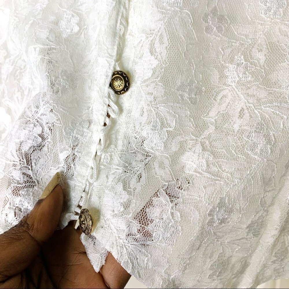 VINTAGE SYMBOL WHITE  LACE BUTTON DOWN GOLD BUTTONS SEMI SHEER WOMEN SHI… - Picture 12 of 14